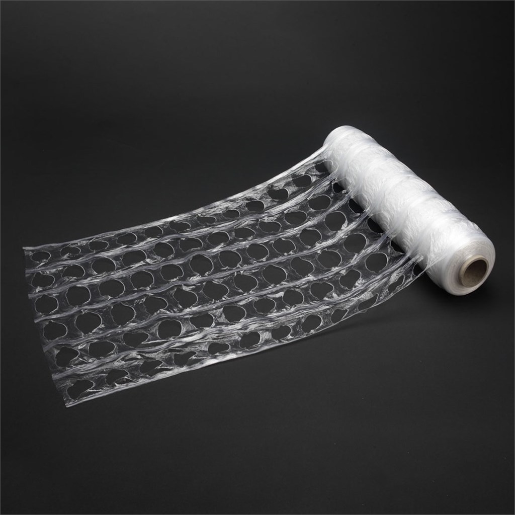 FILM ESTENSIBILE MACROFORI PESANTE - BOBINA DA KG 2,8